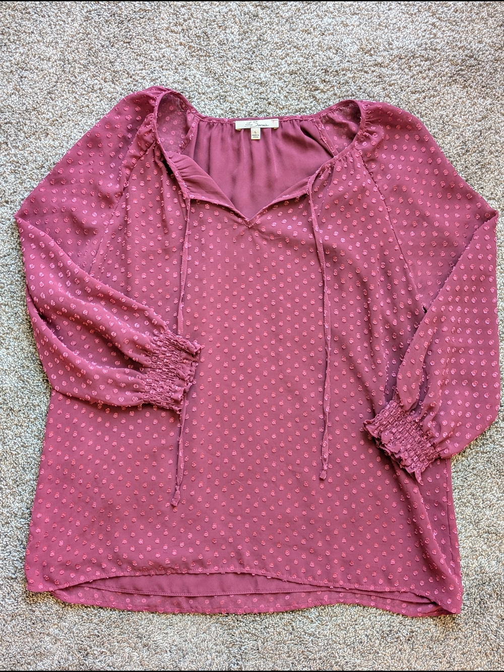 Women’s Textured Tie-Neck Blouse in Dusty Rose